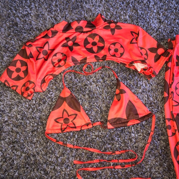 3 Piece Pant Set - Picture 5 of 8